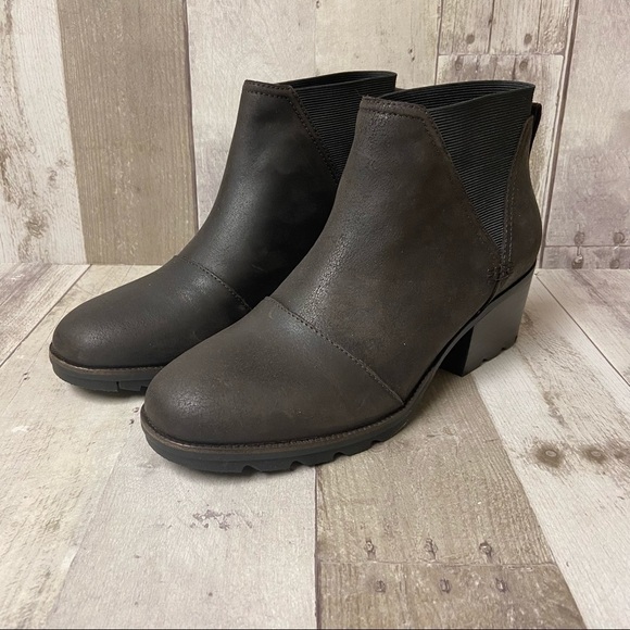 NWB Sorel Cate Lug Sole Chelsea Booties Size 11 - Picture 4 of 11
